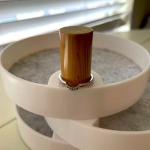 Fragrant Jewels Ring size 8